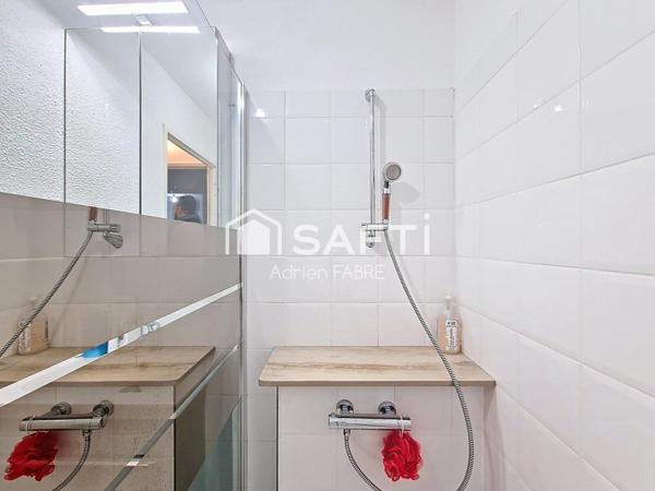 T2 DE 43 m² ENTIÈREMENT RÉNOVÉ   PROCHE DU CENTRE VILLE