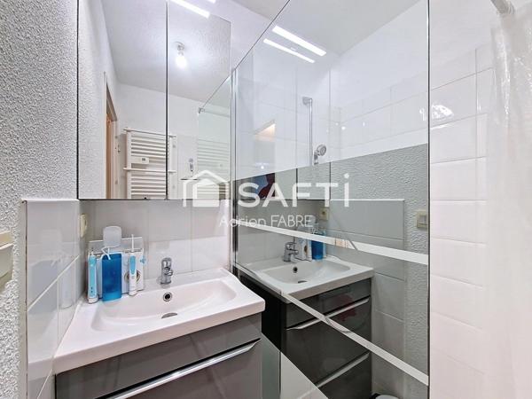 T2 DE 43 m² ENTIÈREMENT RÉNOVÉ   PROCHE DU CENTRE VILLE