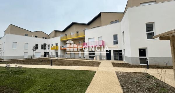Location Appartement 4 pièces 79.37 m² - Corbeil-essonnes 91100