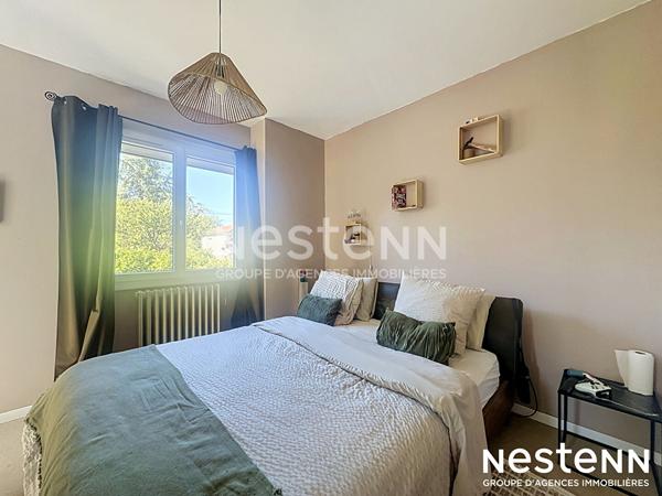 A vendre Maison Masseube 4 chambres 145.5 m2 avec piscine, salle de sport, garage, terrain arboré et cloturé