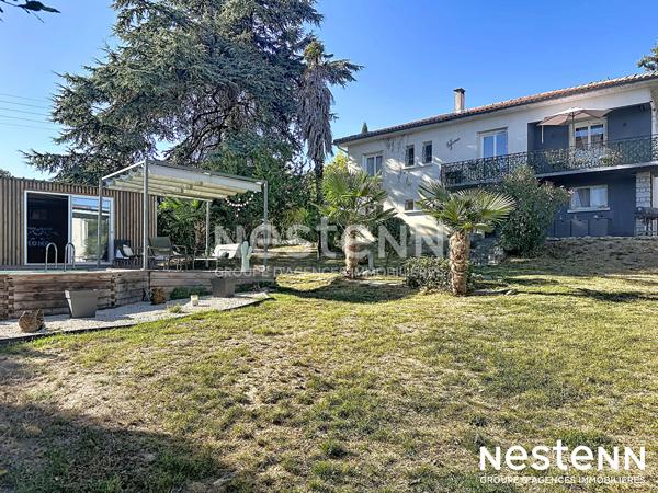 A vendre Maison Masseube 4 chambres 145.5 m2 avec piscine, salle de sport, garage, terrain arboré et cloturé