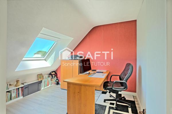 Maison 6 pièces avec sous-sol complet et superbe jardin