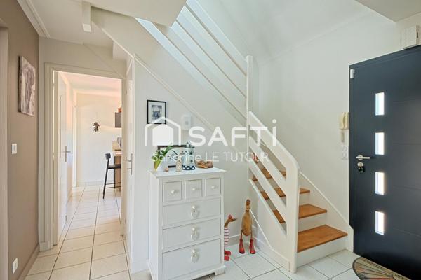 Maison 6 pièces avec sous-sol complet et superbe jardin