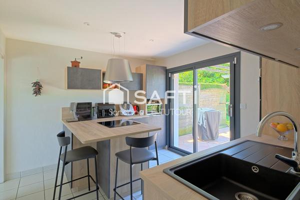 Maison 6 pièces avec sous-sol complet et superbe jardin