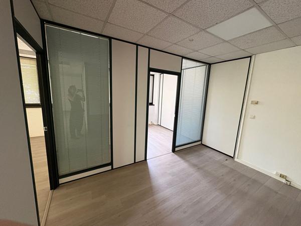 Local 76m² à louer - SUD d'Aix-en-Provence