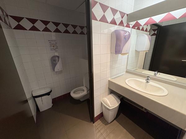 Local 76m² à louer - SUD d'Aix-en-Provence