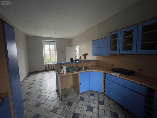 Propriete à vendre à Juvigny-Val-d'Andaine dans l'Orne (61140), ref : 574