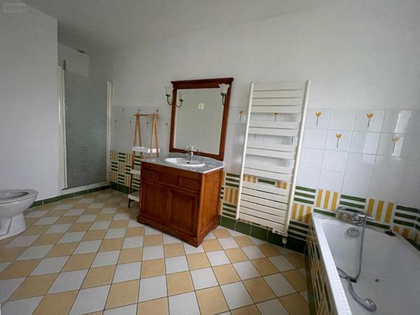 Propriete à vendre à Juvigny-Val-d'Andaine dans l'Orne (61140), ref : 574