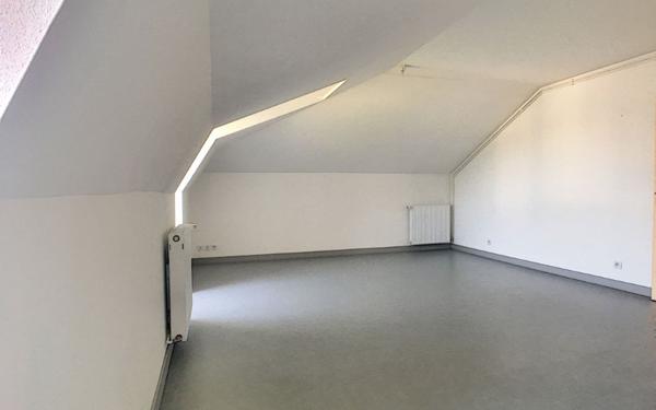 Appartement à louer    3 pièces • 51,46 m2 Jussac