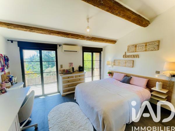 Maison à vendre 14 pièces 546,39 m² Grimaud