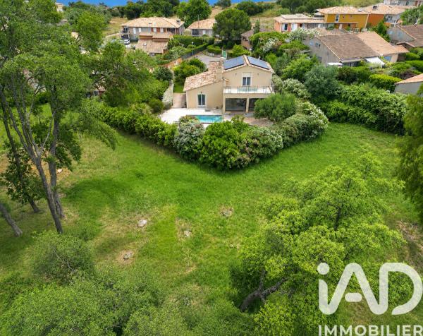 Maison à vendre 7 pièces 205 m² Cogolin