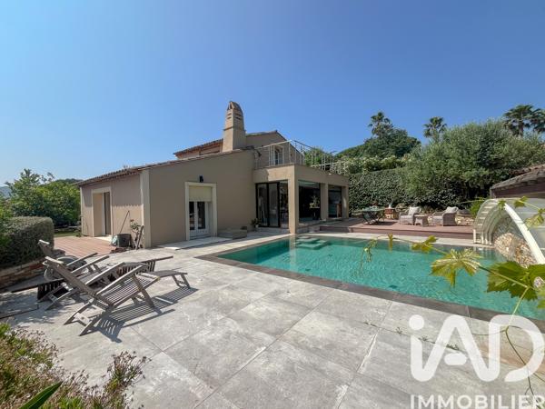 Maison à vendre 7 pièces 205 m² Cogolin
