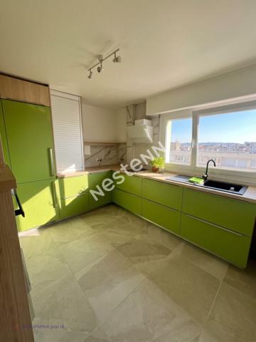 Rue de Chevigné REIMS : Appartement T4 - 6ème Étage avec Balcons & Parking couvert