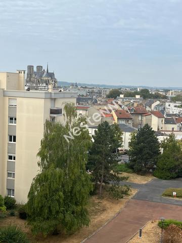 Rue de Chevigné REIMS : Appartement T4 - 6ème Étage avec Balcons & Parking couvert