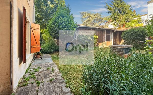 Appartement à vendre    1 pièce • 35,24 m2 Argenteuil