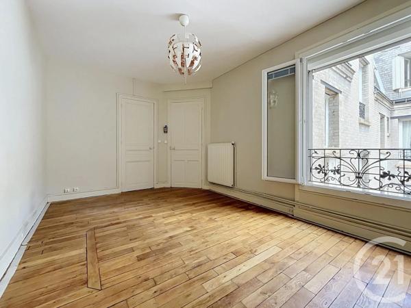 Appartement F2 à vendre  2 pièces - 42,76 m 2   VINCENNES  - 94