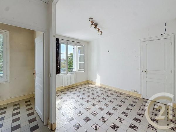 Appartement F2 à vendre  2 pièces - 38,59 m 2   CHOISY LE ROI  - 94