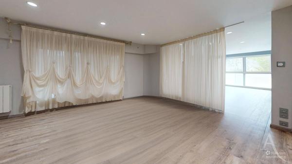 Appartement Grenoble 7 pièce(s) 195 m2