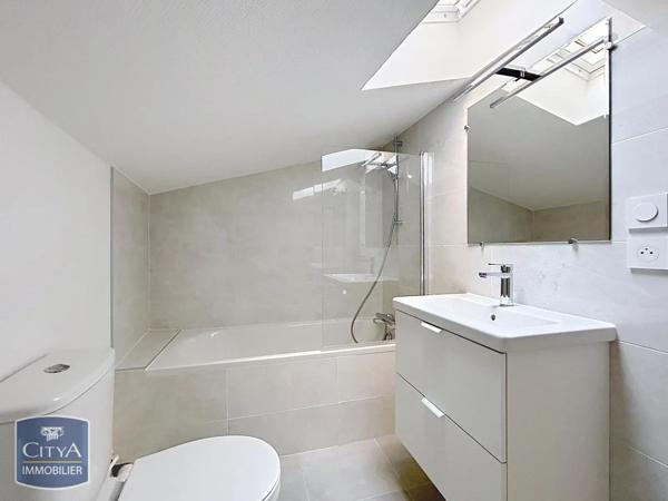 Appartement à louer 2 pièces 25.02m² Lyon (69004)