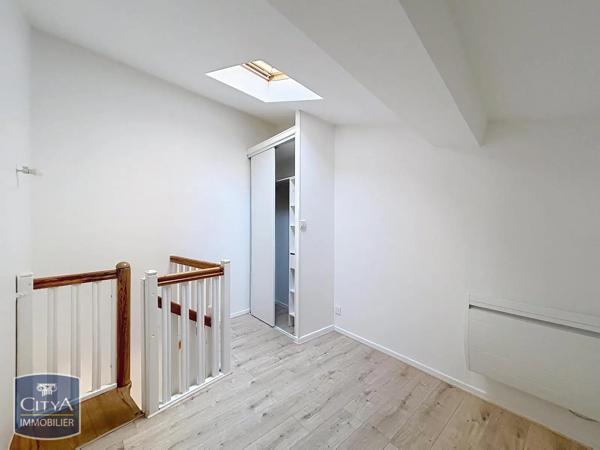 Appartement à louer 2 pièces 25.02m² Lyon (69004)