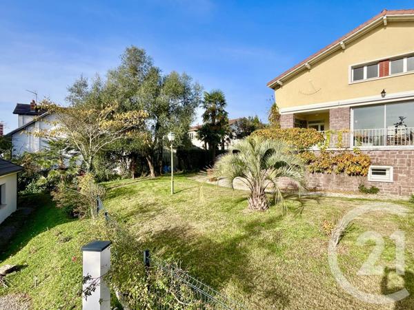 Maison à vendre  6 pièces - 245 m2 BILLERE - 64