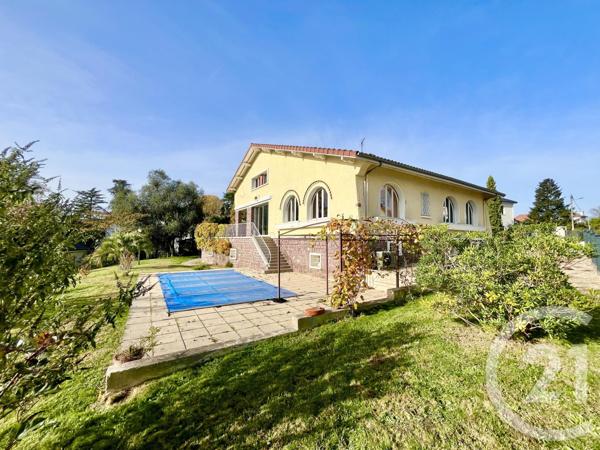 Maison à vendre  6 pièces - 245 m2 BILLERE - 64