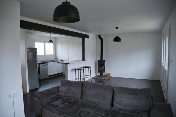 Maison individuelle de plain-pied 83 m2 - 3 chambres- 450 m2 Terrain-sous-sol total- 78270 Bonnières-sur-Seine