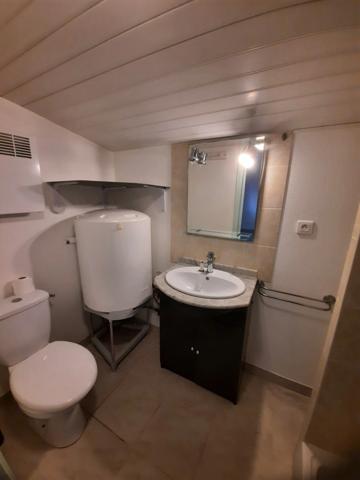 Maisonnette de type 2 avec parking et cellier