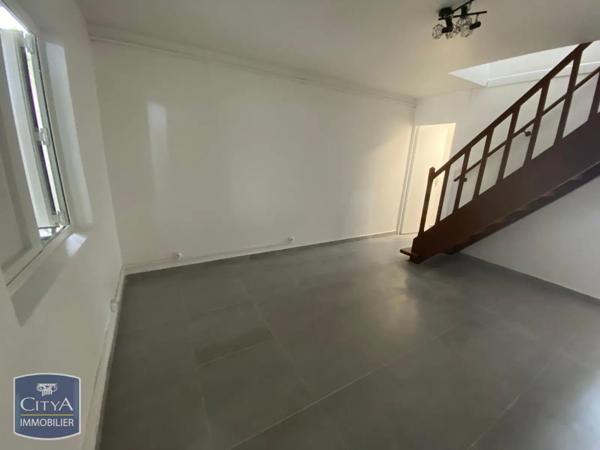 Maison à louer 5 pièces 83m²