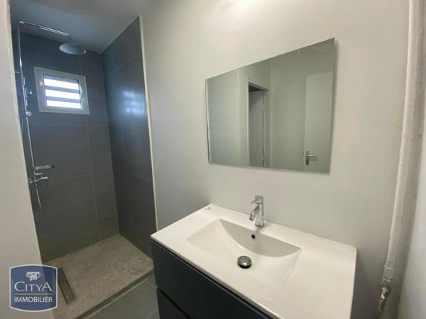 Maison à louer 5 pièces 83m²