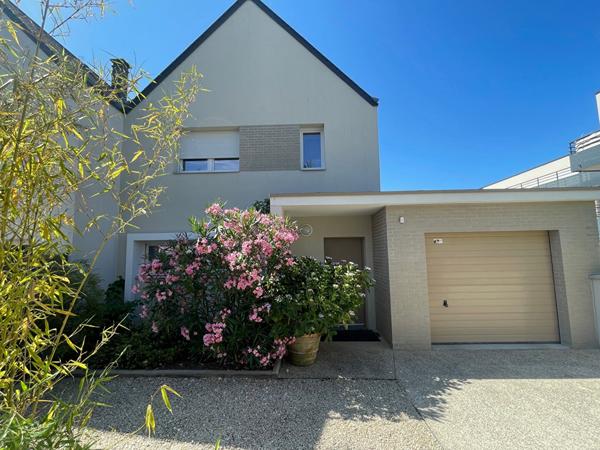 Maison - 4 pièces - 96 m²