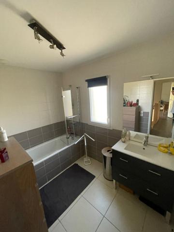 Maison - 4 pièces - 96 m²