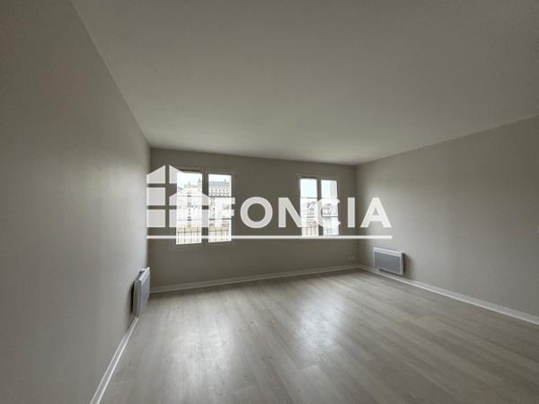 Location Appartement 3 pièces 64.79 m² - 6 BIS QUAI FRANCOIS TISSARD Amboise 37400