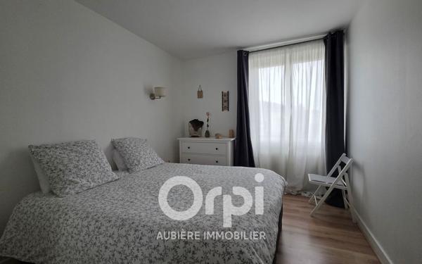 Appartement à vendre    4 pièces • 90,68 m2 Chamalières
