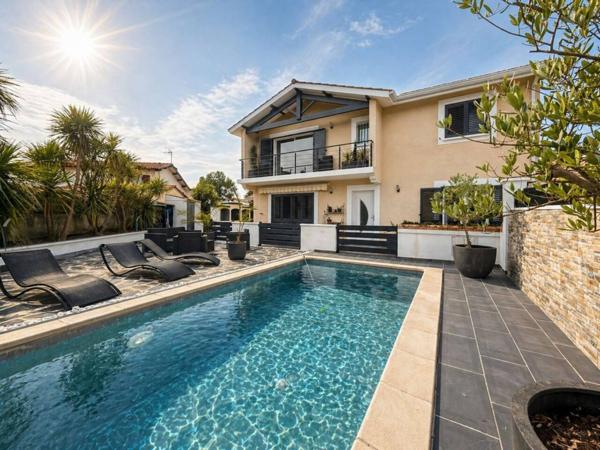 Maison à vendre 7 pièces de 156 m²