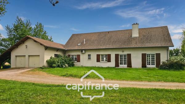 Maison familiale de caractère de 225 m² avec dépendances sur terrain de 6716 m² à CHALON SUR SAONE (71)