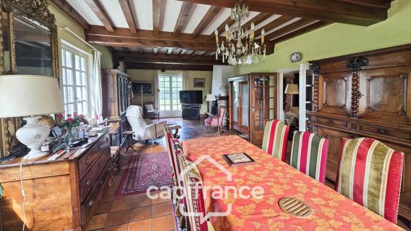 Maison familiale de caractère de 225 m² avec dépendances sur terrain de 6716 m² à CHALON SUR SAONE (71)