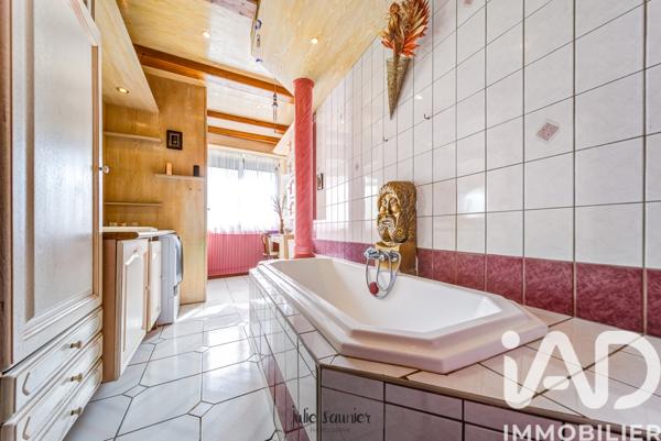 Maison à vendre 7 pièces 193 m² Novéant-sur-Moselle