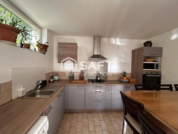 Charmant duplex avec terrasse verdoyante à MONTELIMAR