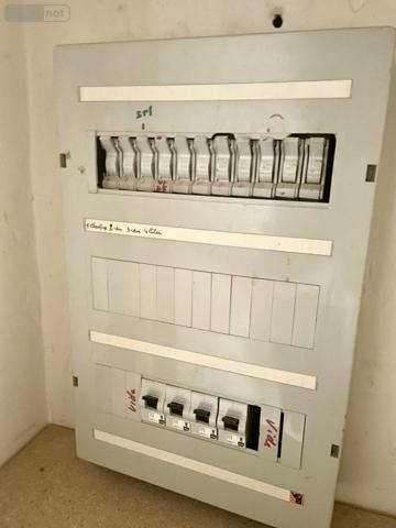 Immeuble à vendre à Saint-Chély-d'Apcher en Lozère (48200), ref : 48032-202