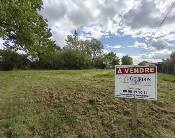 TERRAIN CONSTRUCTIBLE - LA CHAPELLE BERTRAND