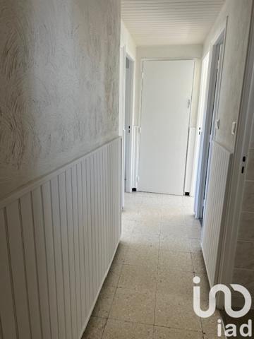 Appartement à vendre 4 pièces 71 m² Nîmes-Saint-Césaire