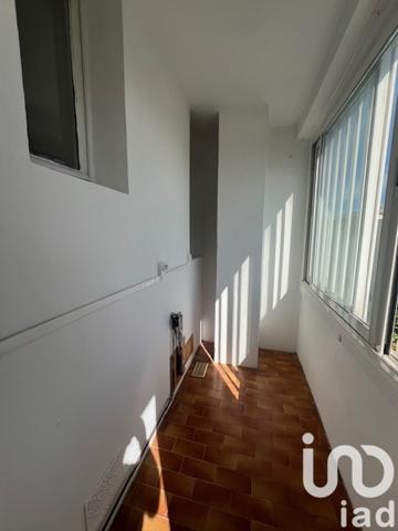Appartement à vendre 4 pièces 71 m² Nîmes-Saint-Césaire