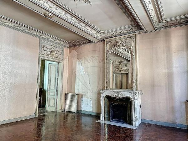 Immeuble à vendre - Nîmes, Gard - 30