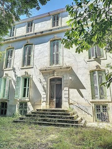 Immeuble à vendre - Nîmes, Gard - 30