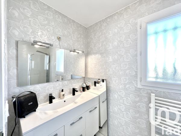 Maison à vendre 6 pièces 150 m² Saint-Gilles