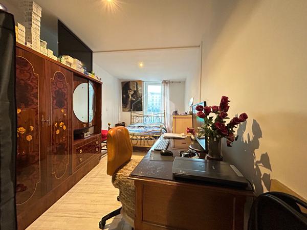 A vendre à PERIGUEUX très bel appartement de type 3 avec jardin privatif