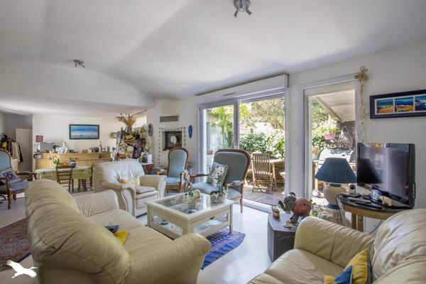 Maison à vendre 400 140 € Fouras 5 p 101 m² DPE E