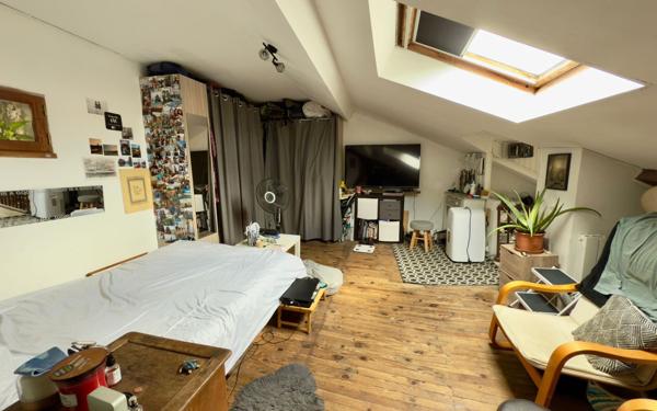 Maison à vendre    4 pièces • 90,25 m2 Poitiers