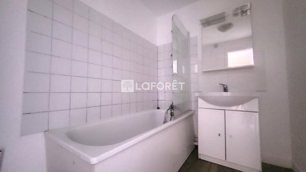 Location appartement près de Elbeuf - 4 pièce(s) - 83 m² - 590 €/mois